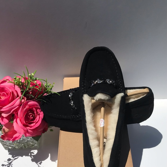 UGG Ansley Charm Gem Slippers - Picture 11 of 11